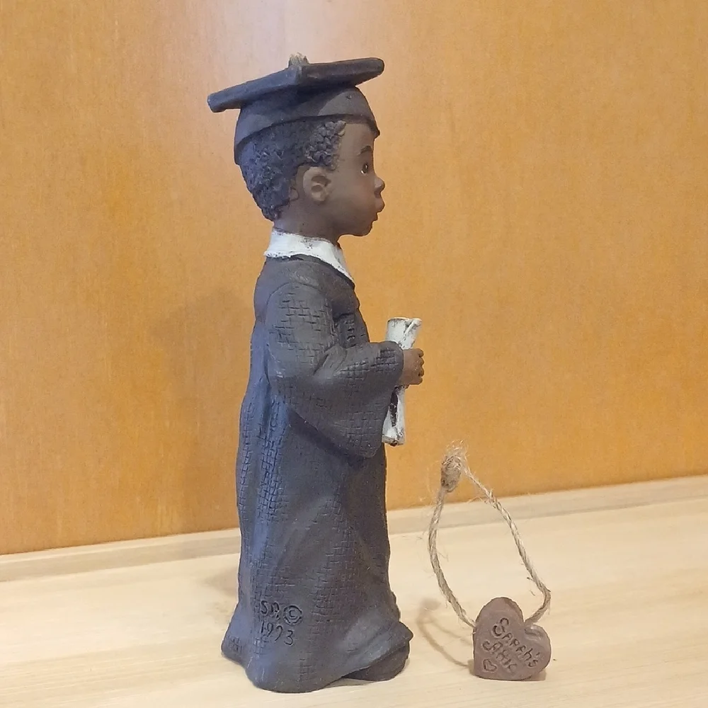 1993 Sarah's Attic Graduate Willie Limited Edition
